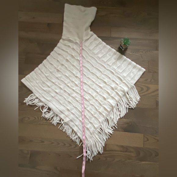 Big Buddha Boho Fringe Sweater Poncho - Picture 7 of 12